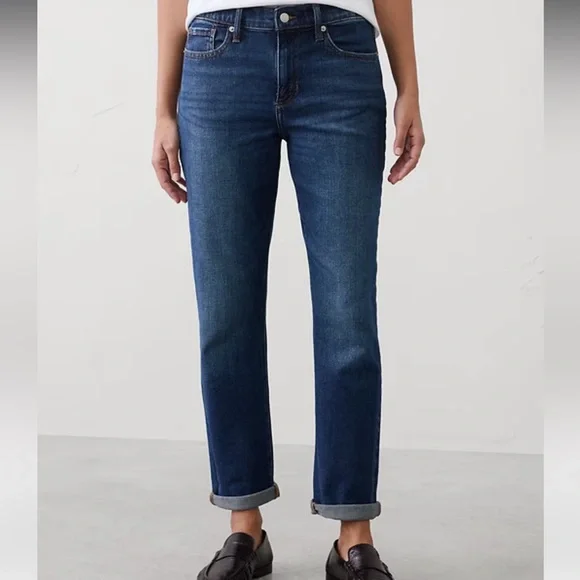 NWT Banana Republic Dark Rinse Ankle Wardrobe Basics Denim Girlfriend Jeans - Picture 4 of 5